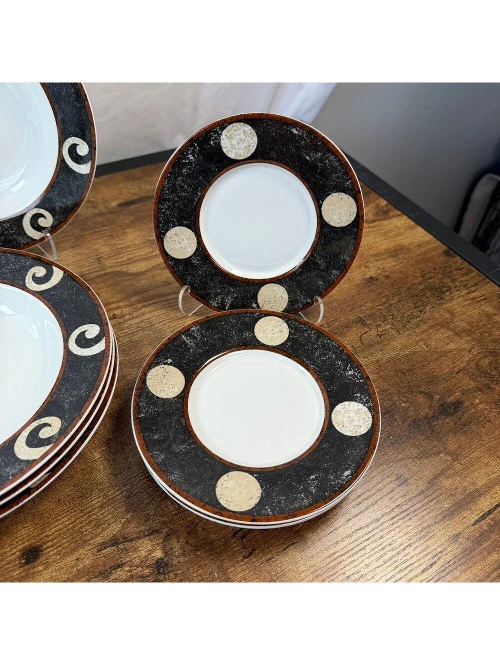 Sasaki Pompeii by Loretta Agro 16pc China Set Dinner Salad Soup Bowls Japan